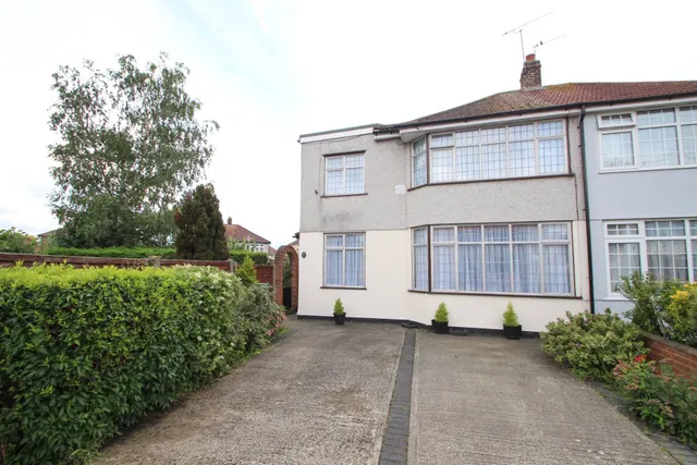 Monmouth Close, Welling, photo 1