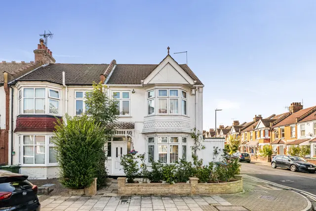 Sussex Road, Harrow, HA1, photo 1