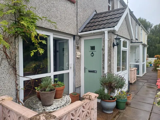Hillside Terrace, Abertillery, NP13, photo 1