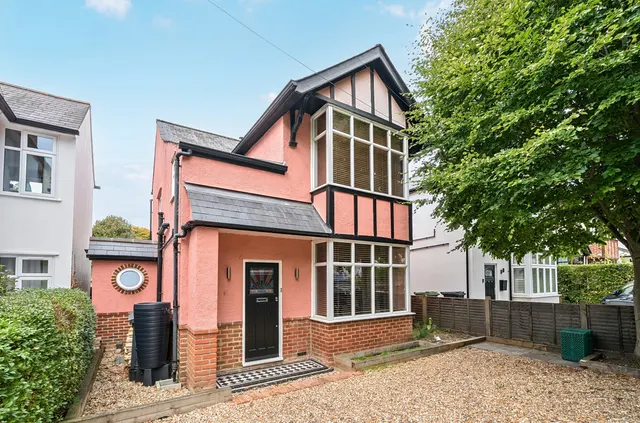 Park Road, Camberley, Surrey, GU15 2SW, photo 1