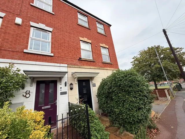 West Street, Warsop, NG20, photo 1