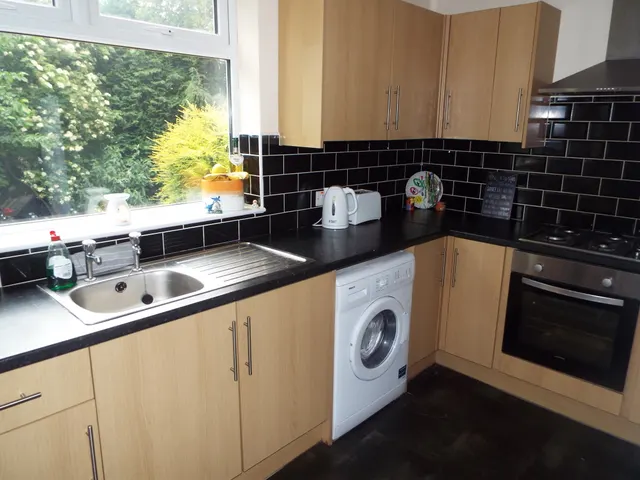 Henry Avenue, Mansfield, NG19, photo 1