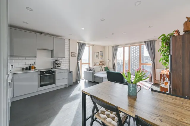 Flat 4, 355 Green Lane, LONDON, photo 1