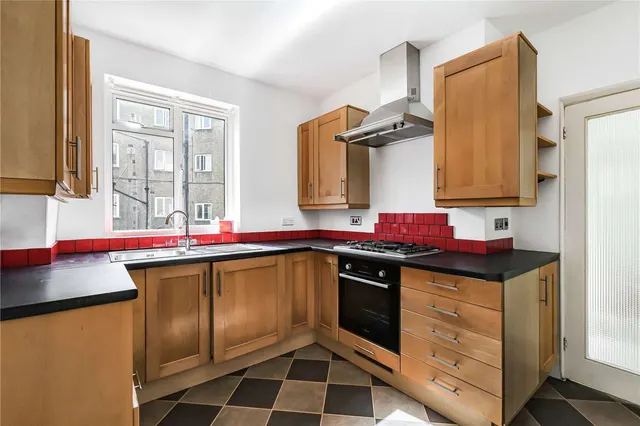 Photo 2 — Oxford Court, Queens Drive, London, W3 0HH