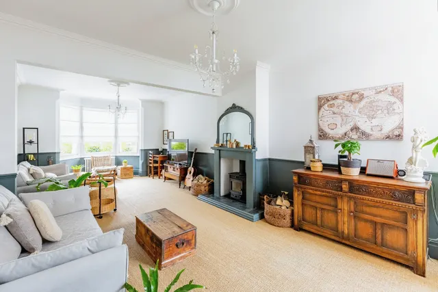 4 bedroom house, Debdale Road, Wellingborough, NN8