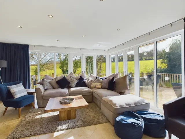 Trewhiddle Park, St Austell, PL26, photo 3