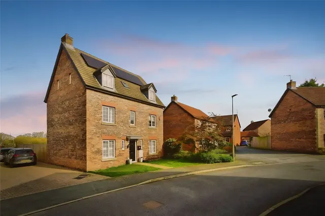 Pennymoor Drive, Middlewich, Cheshire, CW10, photo 1