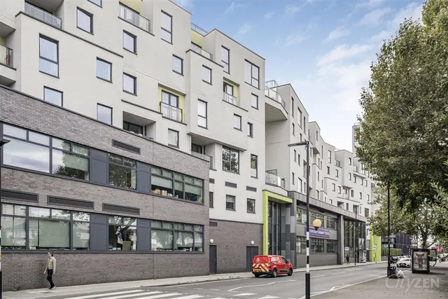 Rotherhithe New Road, London, SE16 3FN, photo 1