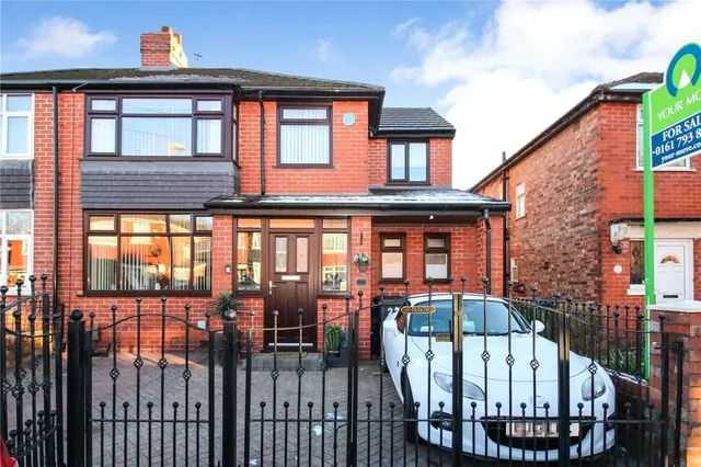 Gillingham Road, Eccles, Greater Manchester, M30, photo 1