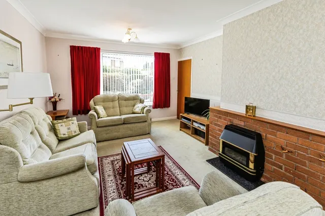 Cotebrook Drive, Upton, CH2, photo 2