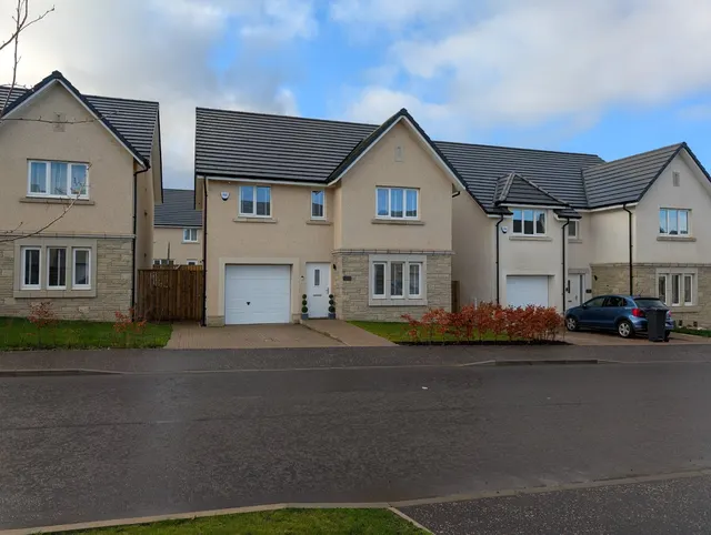 Ben More Drive, East Calder, EH53, photo 1