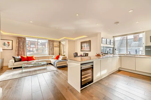 Photo 3 — Ebury Street, Belgravia, London, SW1W 0PA