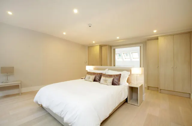 Colston Road, East Sheen, SW14, photo 3