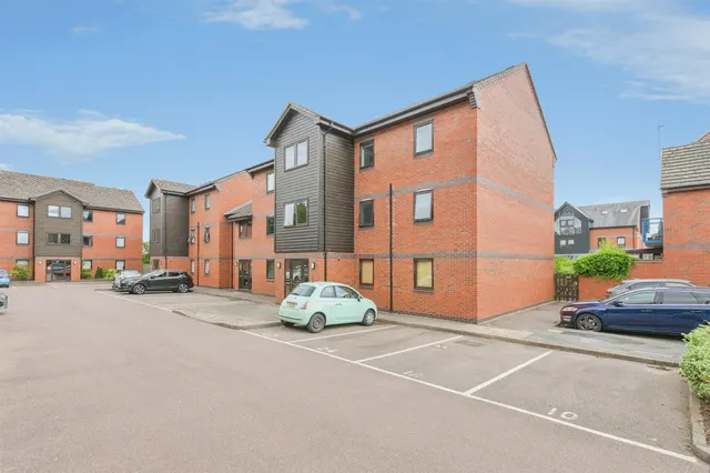 Evans Croft, Fazeley, B78, photo 2