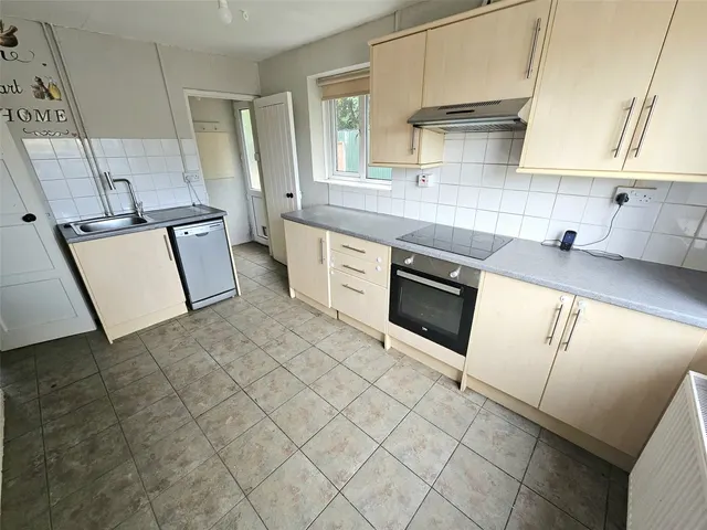 Photo 2 — Orchard Cottage, Llanhamlach, Brecon, Powys, LD3 7YA