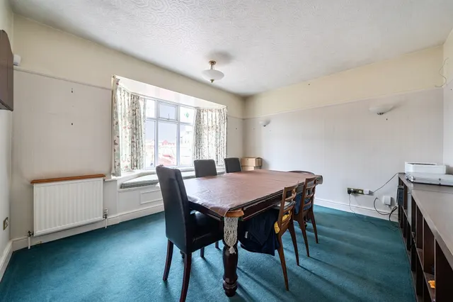 North Street, Raunds, NN9, photo 3