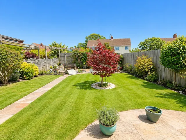 Photo 2 — Carisbrooke Road, Gosport