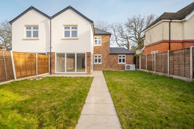 The Avenue, Ascot, SL5, photo 2