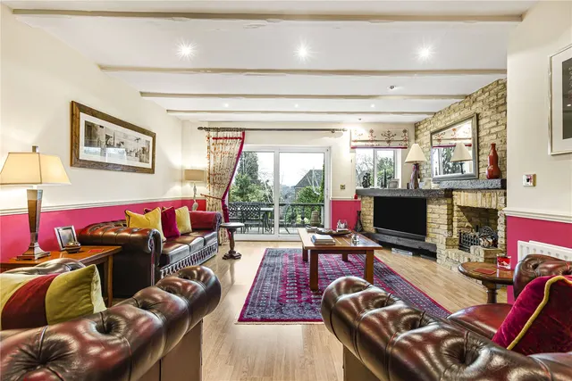 Orchard Close, Cuffley, EN6, photo 2