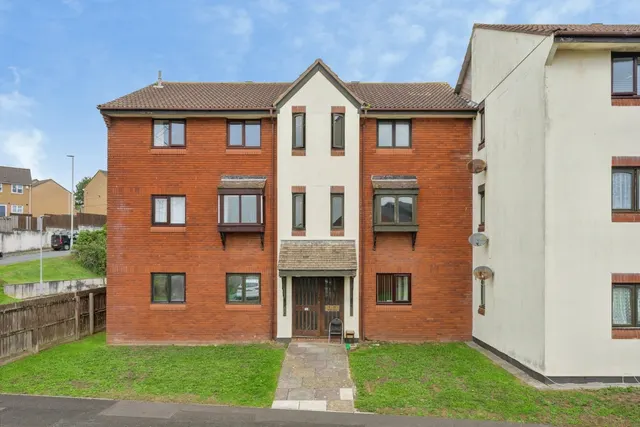 Finch Close, Plymouth, PL3, photo 1