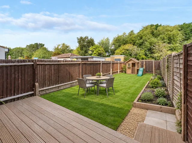 Shepperton, TW17, photo 2