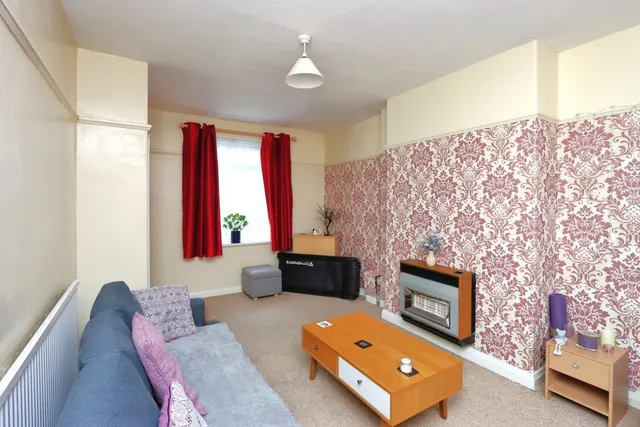 Photo 3 — Ridgeway Drive, Sheffield, S12