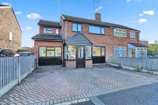 Park Lane, Whitefield, M45, photo 1