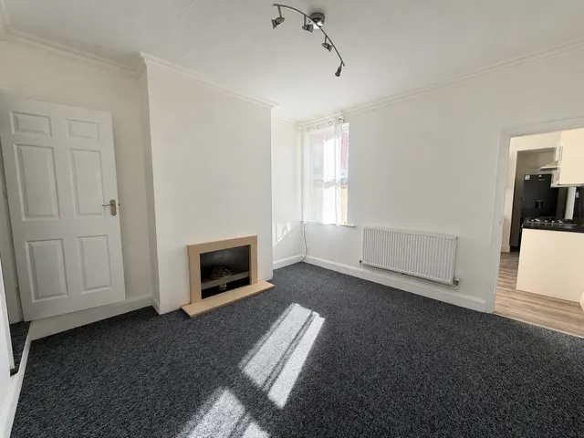 Wyley Road, CV6, photo 2