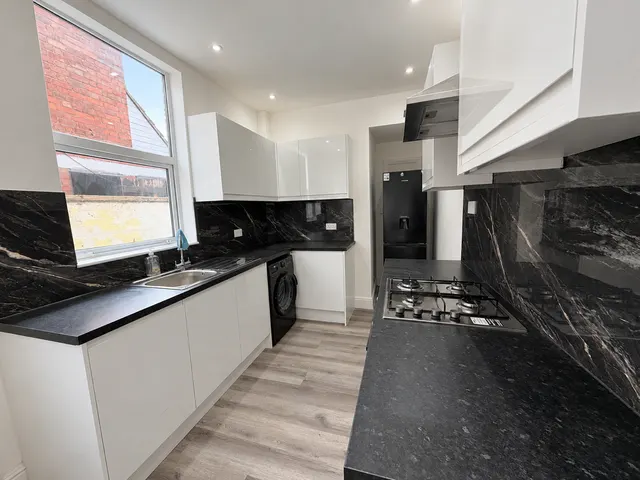 Wyley Road, CV6, photo 3