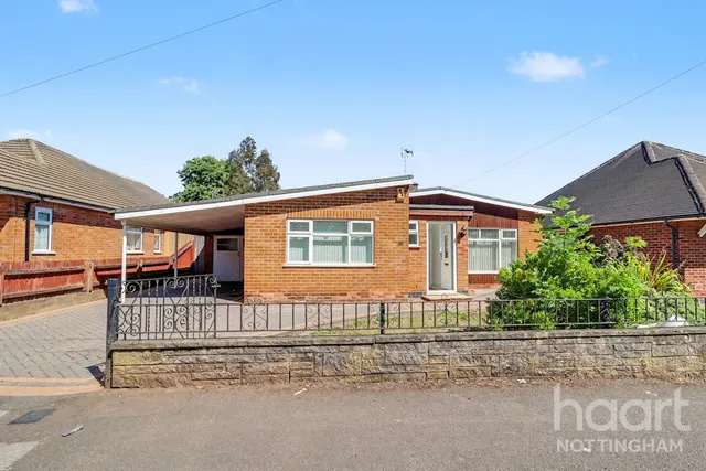 Robins Wood Road, Nottingham, NG8, photo 1