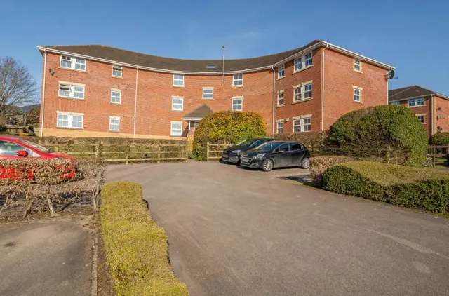 Turing Drive, Bracknell, RG12, photo 2