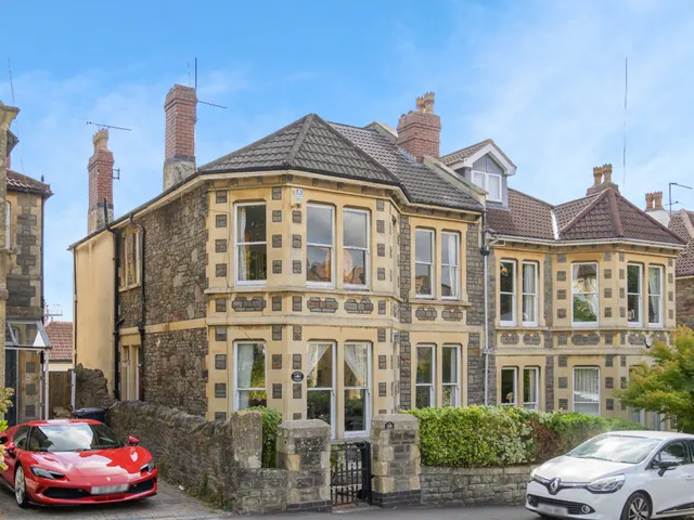 Broadway Road, Bishopston, BS7, photo 1