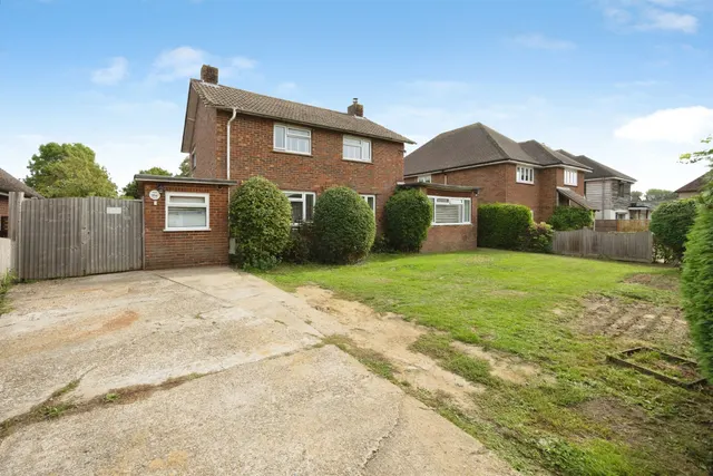 Singleton Road, Great Chart, TN23, photo 1