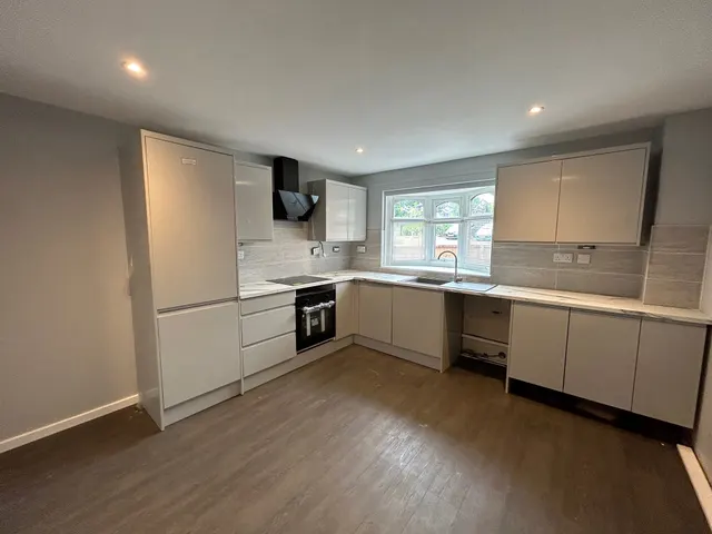 Sherston Covert, Kings Norton, B30, photo 1
