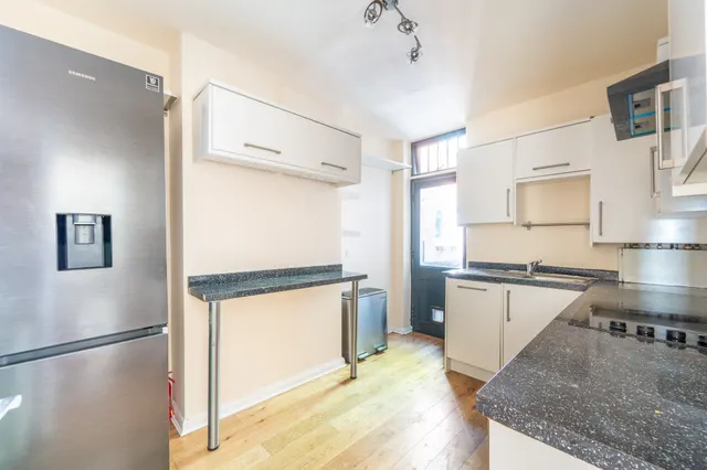 Photo 2 — 95a Fortune Gate Road, London