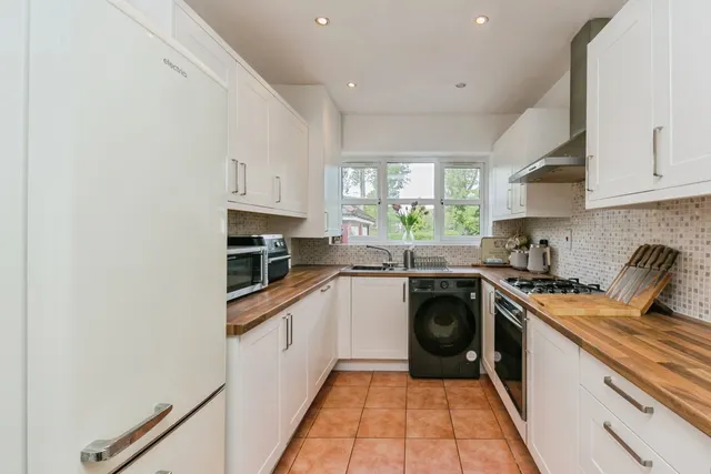 Photo 3 — Mere Lane, Pickmere, Knutsford, Cheshire, WA16