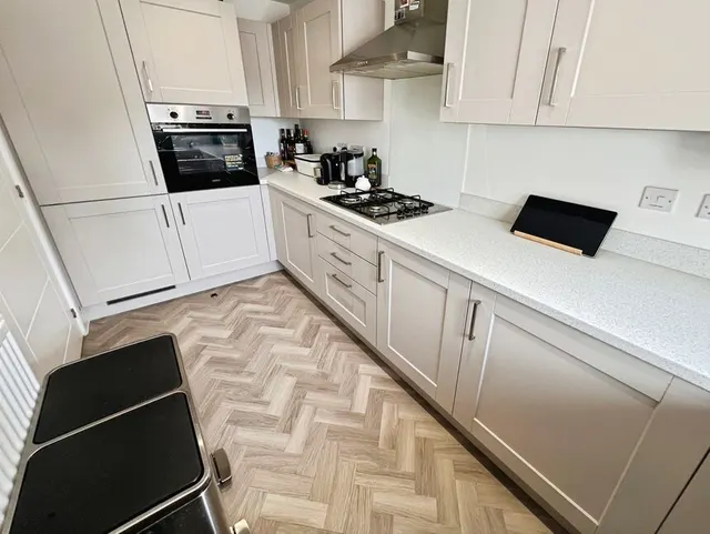 Jackdaw Place, Nuneaton, CV11, photo 3
