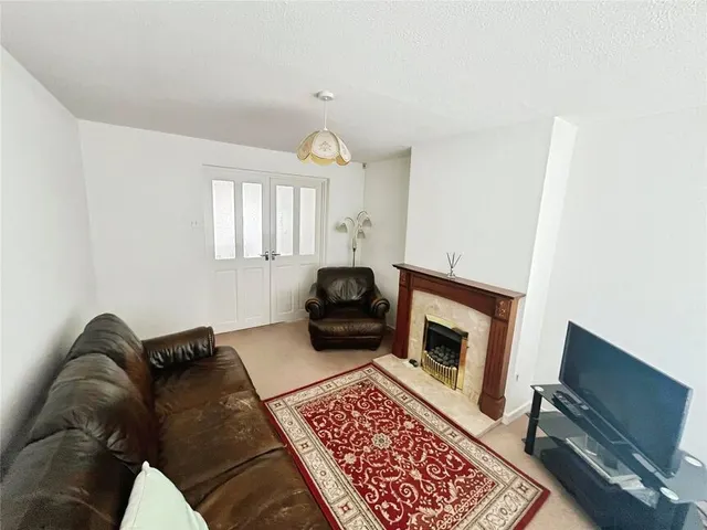 Photo 2 — Gallagher Road, Bedworth, Warwickshire, CV12