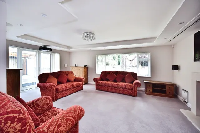 Photo 3 — Queens Road, MAIDSTONE, Kent, ME16