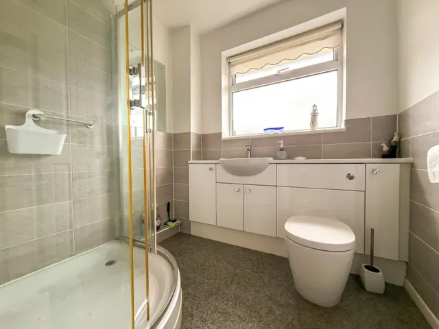 Portland Close, Nailsea, BS48, photo 3