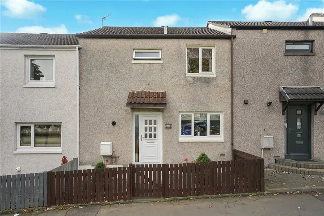 Inveraray Avenue, Glenrothe, KY7, photo 1