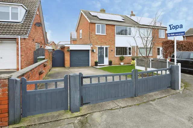 Southfields Rise, Retford, DN22, photo 1