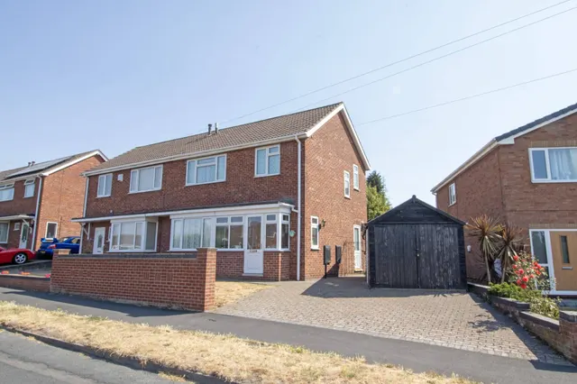 Hurst Lane, Scunthorpe, DN17, photo 1