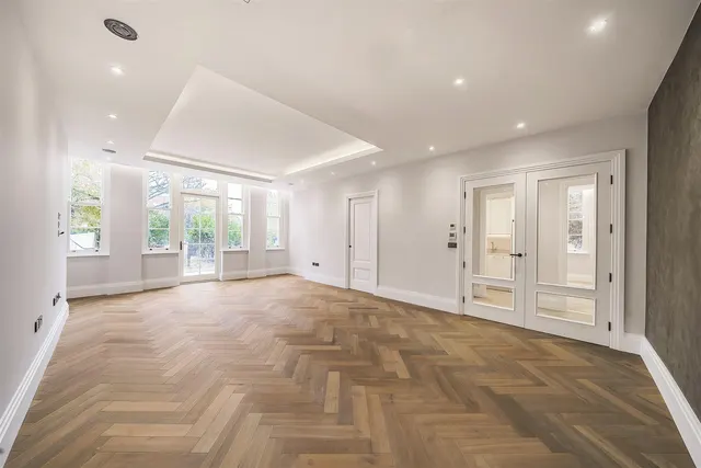 The Bishops Avenue, Hampstead Garden Suburb, London, N2 0BB, photo 1