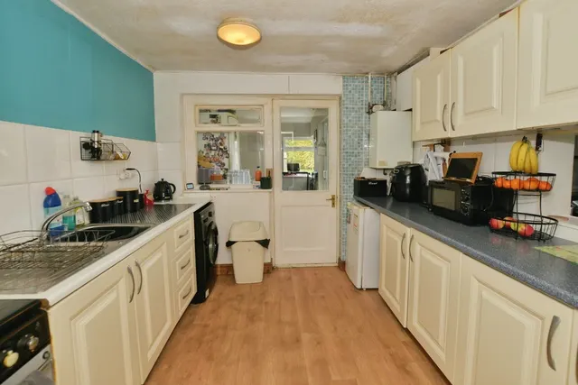 Marsh Crescent, New Romney, TN28, photo 3