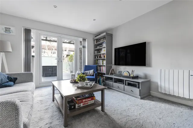 Photo 3 — Langridge Mews, Hampton, London, TW12 3NZ