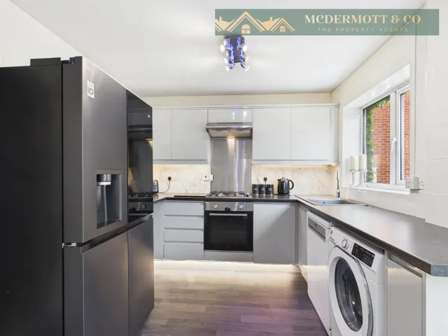 Mitchells Quay, Failsworth, M35, photo 3
