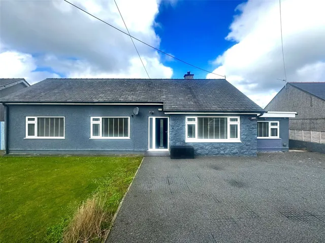 Llannerch-y-Medd, Sir Ynys Mon, LL71, photo 1