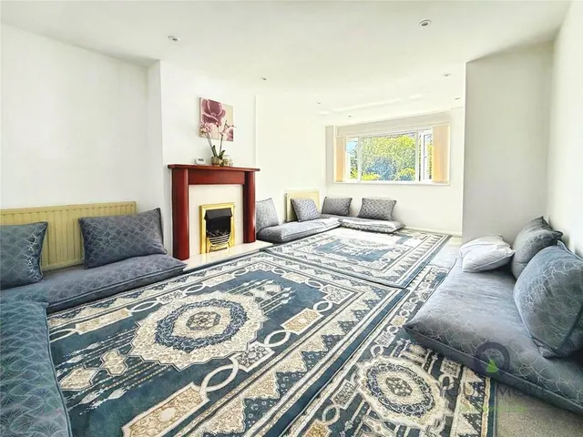 Photo 2 — Lynbrook Close, Dudley, West Midlands, DY2