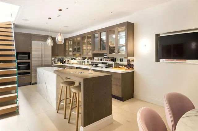 Photo 3 — Pond Place, London, SW3 6QP